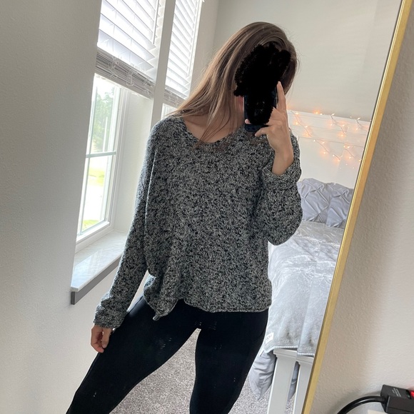 American Eagle Don’t Ask Why Sweater with hoodie - Picture 3 of 8